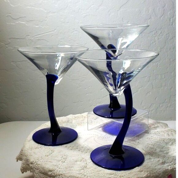 Martini Glasses Cobalt Blue Bavura Libby 3 in the set ~Vintage~ - Picture 5 of 6
